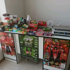 magazin üçün polkalar