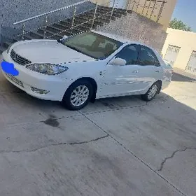 Toyota Camry 2005