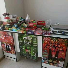 magazin üçün polkalar