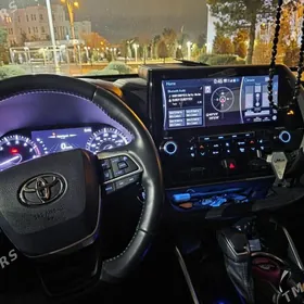 Toyota Highlander 2022