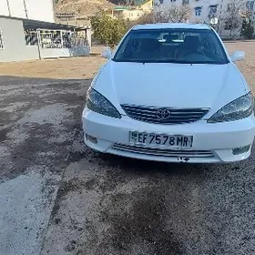 Toyota Camry 2003