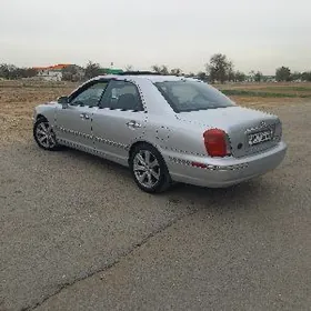 Hyundai XG350 2004