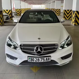 Mercedes-Benz 400E 2015