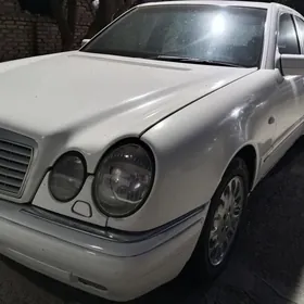 Mercedes-Benz 500E 1997