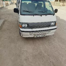 Toyota Hiace 1997