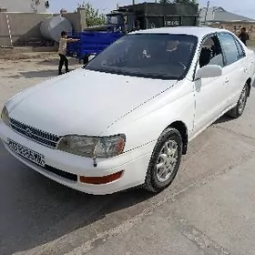 Toyota Corona 1992