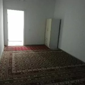 kwartirant gerek Komnat berily