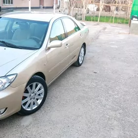 Toyota Camry 2005