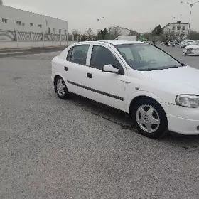 Opel Astra 2000
