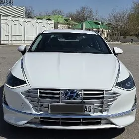 Hyundai Sonata 2020