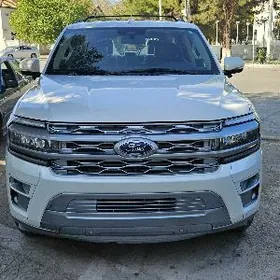 Ford Expedition 2023