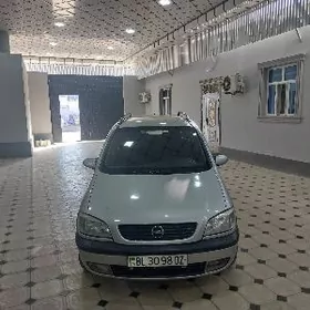 Opel Zafira 2002