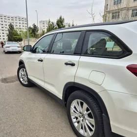 Toyota Highlander 2019