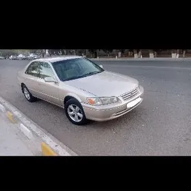 Toyota Camry 1999