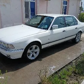 BMW 7 Series 1990