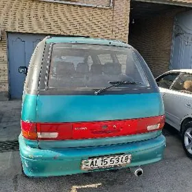 Toyota Previa 1992