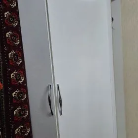 mebel ugolok şfanier