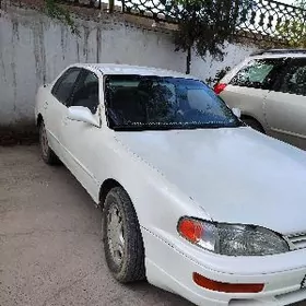 Toyota Camry 1992