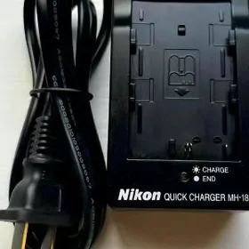 Nikon MH-18a original zarýatni