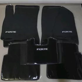 Kia Forte kovrik