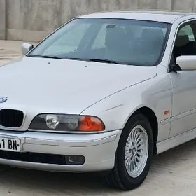 BMW E39 1998