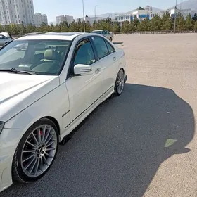 Mercedes-Benz C300 2010