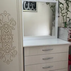 туалетный столик