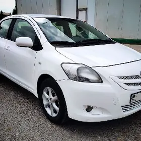 Toyota Yaris 2007