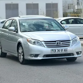 Toyota Avalon 2011