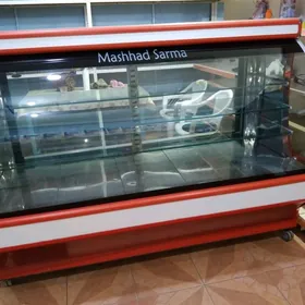 ВИТРИНА ХОЛАДЕЛНИК