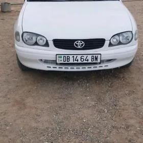 Toyota Corolla 2000