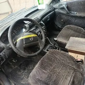 Opel Astra 1993