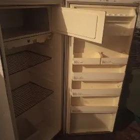 Холодилник