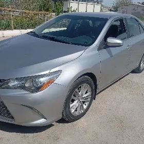 Toyota Camry 2017