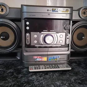 Музыкальный центр