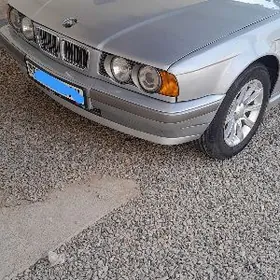 BMW 525 1993