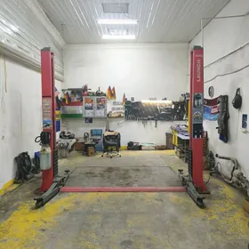 бокс в автосервисе