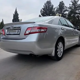 Toyota Camry 2011