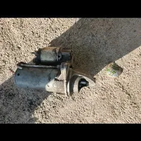 хундHyundai Elantra 2010 star