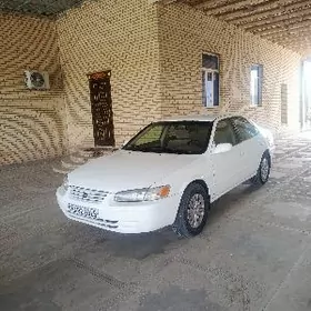 Toyota Camry 1999