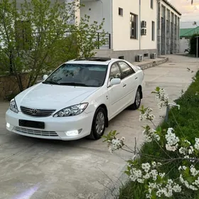 Toyota Camry 2005