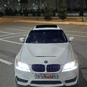 BMW 328 2011