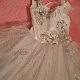 Платье для девочки бальное