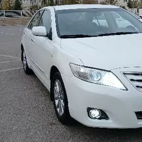 Toyota Camry 2010