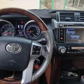 Toyota Land Cruiser Prado 2016