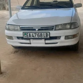 Toyota Carina 1995