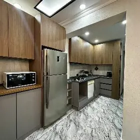 Gowdan W 4komnat satlyk jay