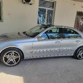 Mercedes-Benz C320 2004