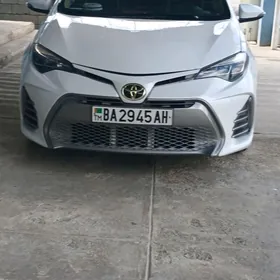 Toyota Corolla iM 2017
