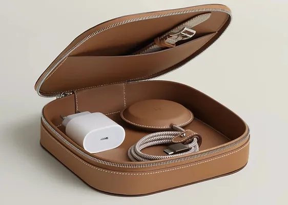 Hermès выпустила сумку с MagSafe-зарядкой за $5150